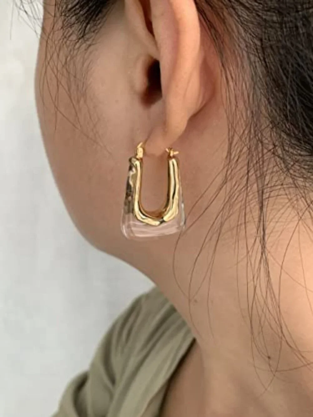 Acrylic Hoop Earrings Gold Lucite Transparent Resin Rectangle Clear Hoops for Wo
